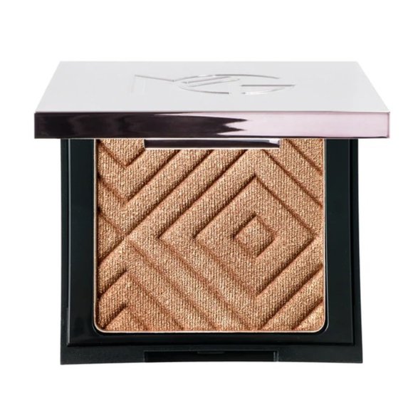 makeup geek Other - Makeup Geek Sunlight Highlighter!!!! BNIB!!!